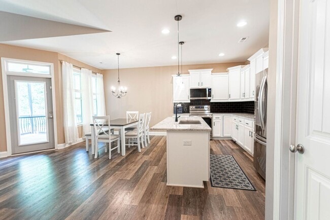 Photo - Fantastic Location & Price