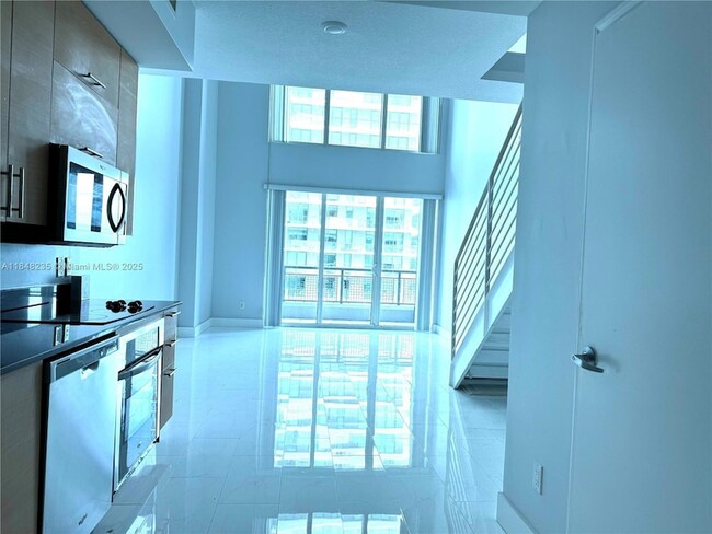 Photo - 60 SW 13th St Condo Unit 3408