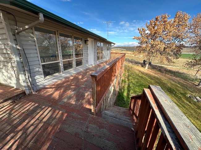 Photo - 154 Moose Ln