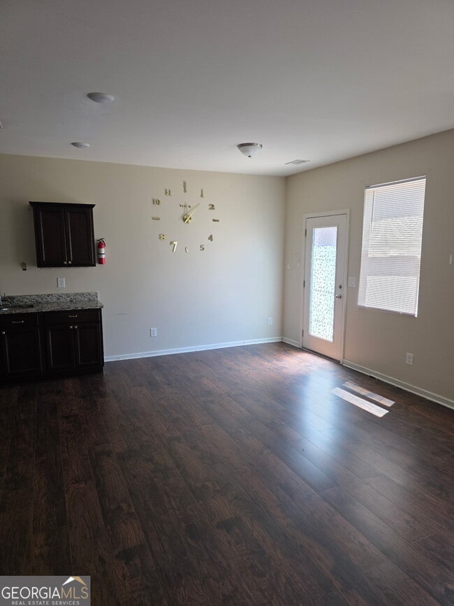 Photo - 1610 Larkspur Trl