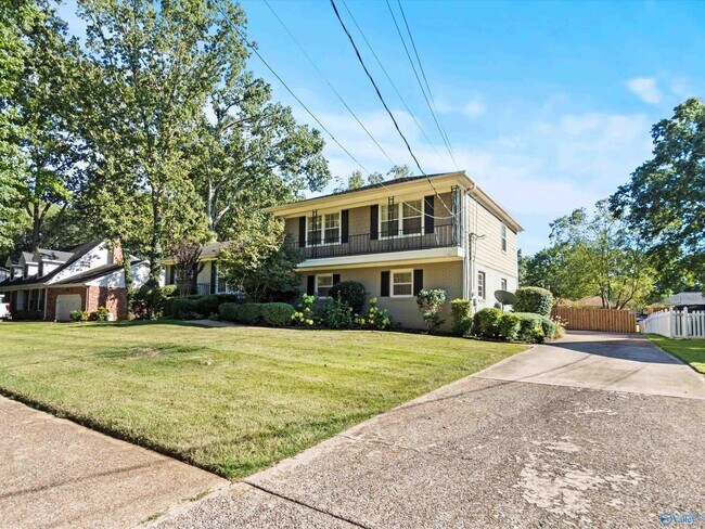 Photo - 826 Eldorado Ave SE