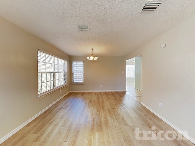 Photo - 217 Chamblin Dr