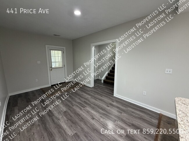 Photo - 441 Price Ave