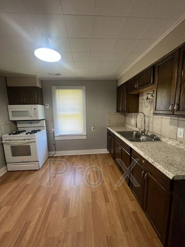 Photo - 120 S Patterson Ave