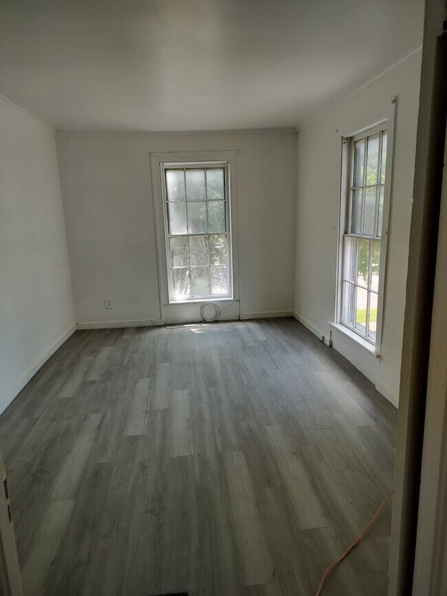 Photo - 507 W Main St Unit 2L