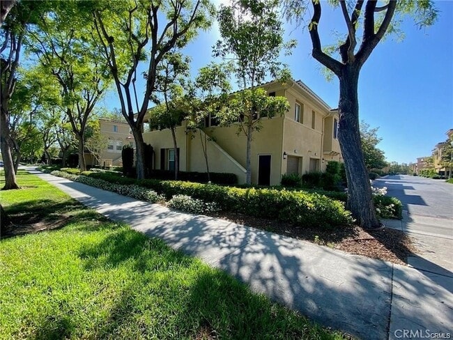 Building Photo - 143 Sanctuary Unit 67 Rental