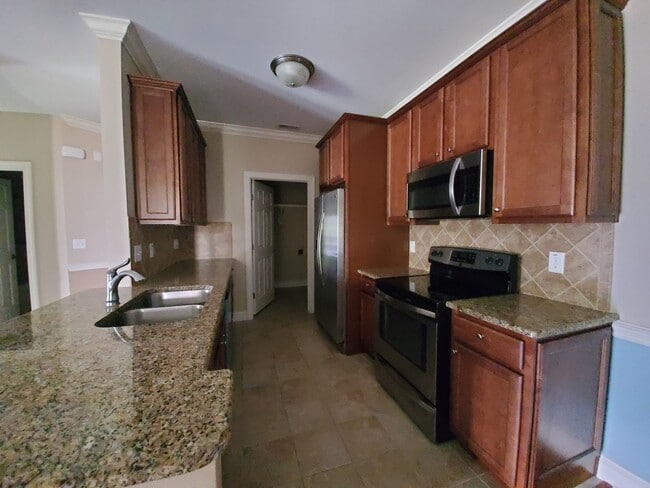 Photo - 330 Gallery Dr