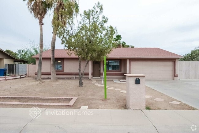 Building Photo - 687 E Del Rio St Rental