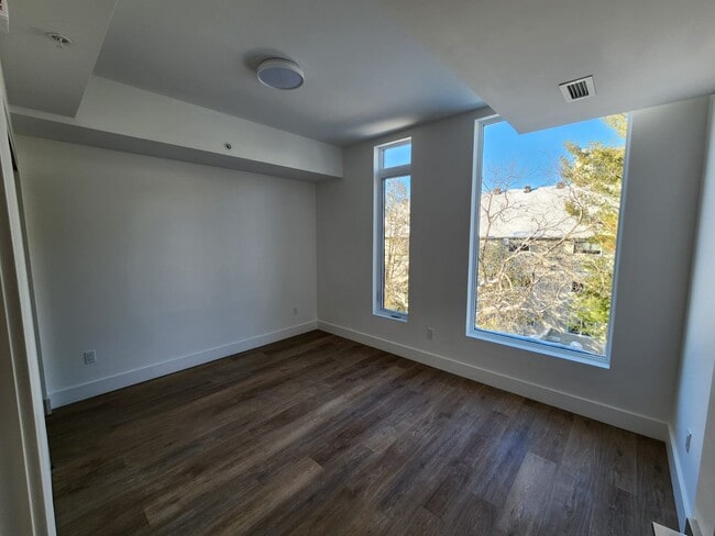 Photo - 841 Grenon Ave Unité 303