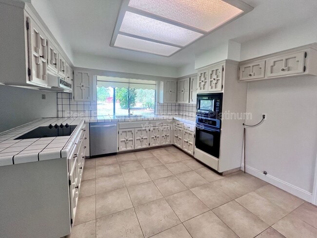 Photo - 9193 N Fowler Ave