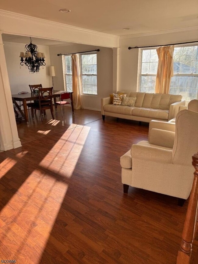 Photo - 518 Downer St