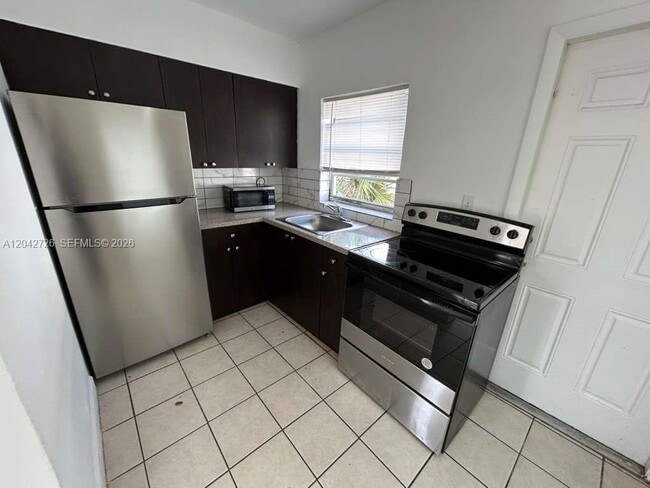 Photo - 2316 Madison St Unit 34