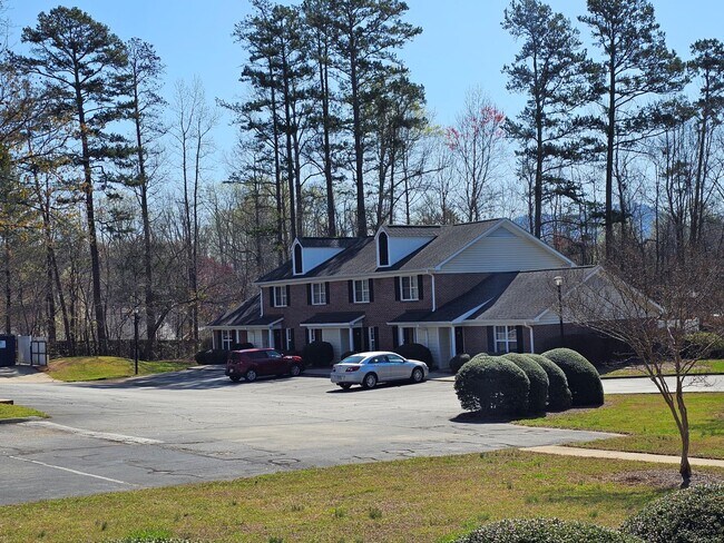 Raintree Apartments