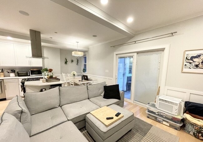 Photo - 108 Buttonwood St Unit 1