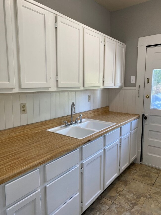 Photo - 531 Cedar St Unit 3