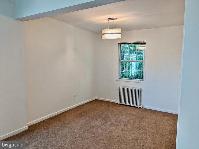 Photo - 1423 N Nash St Unit N-207