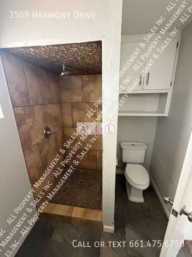 Photo - 3509 Harmony Dr