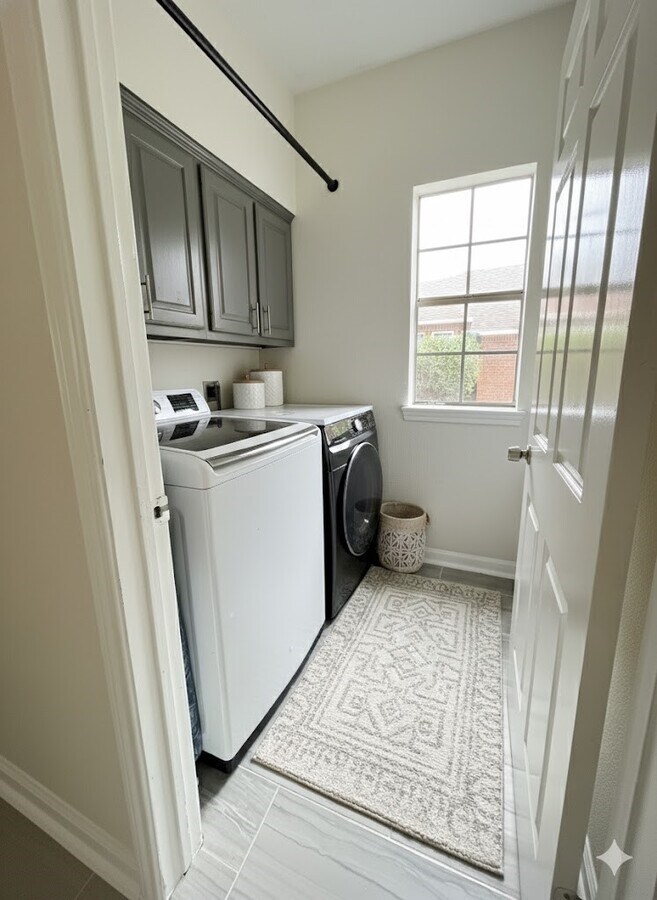 Photo - 16906 Scenic Lakes Way