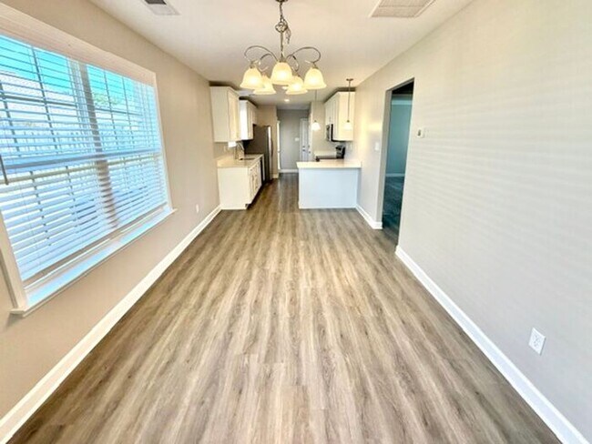 Photo - Now Leasing in Southaven @ Rasco Farms- 4-Bedroom 2.5 Bath Home-Availalbe Now!