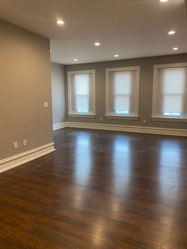 Photo - 131 S 3rd St Unidad Apt. 2