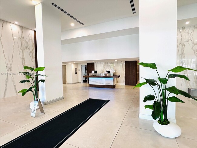 Photo - 230 174th St Unit 410