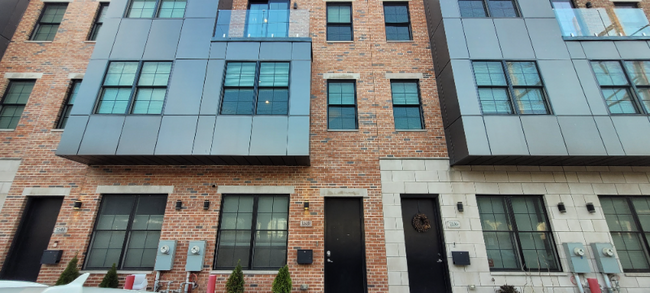 Building Photo - 1538 S 25th St Rental