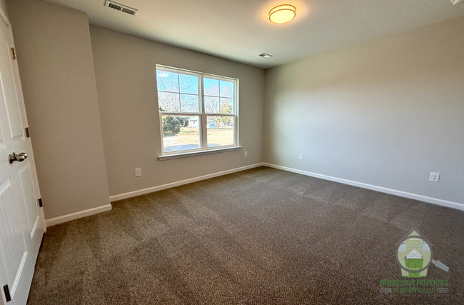 Photo - 107 Glen Dr Townhome