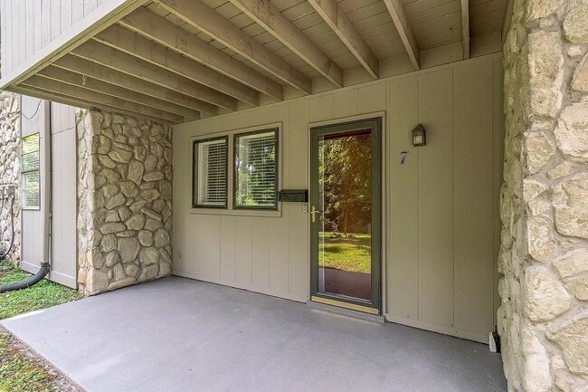 Building Photo - 2929 Selena Dr Unit 7