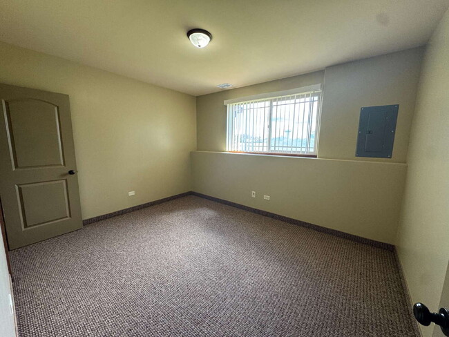 Photo - LUXURY RENTAL IN NORTH UTICA – OAK RIDGE VILLAGE Unit 2