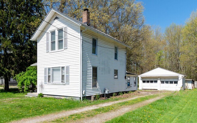 Photo - Charming 2-Bedroom Property in Prime Location