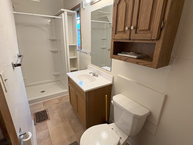 Photo - 1116 E Davenport St