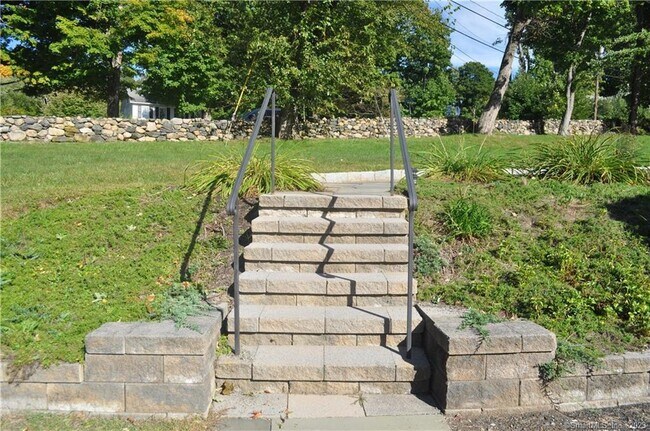 Photo - 1 Sunset Hill Rd