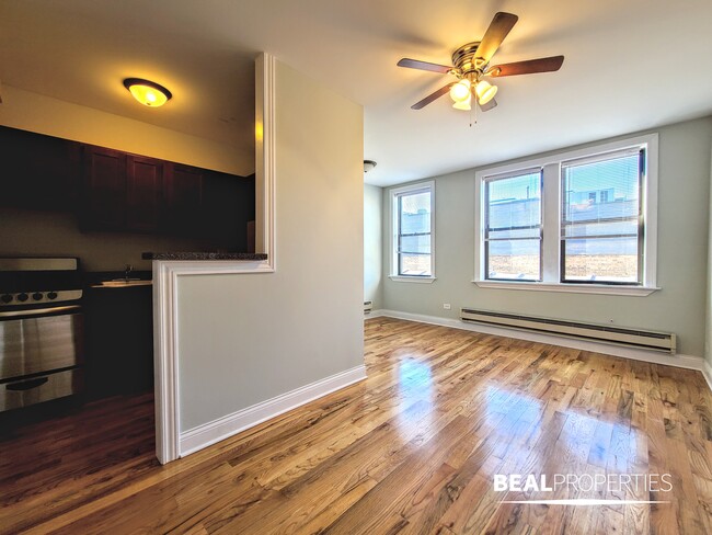 Photo - 818 W Diversey Pkwy Condo Unit Studio