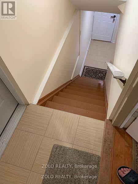 Photo - 175 Mabley Crescent