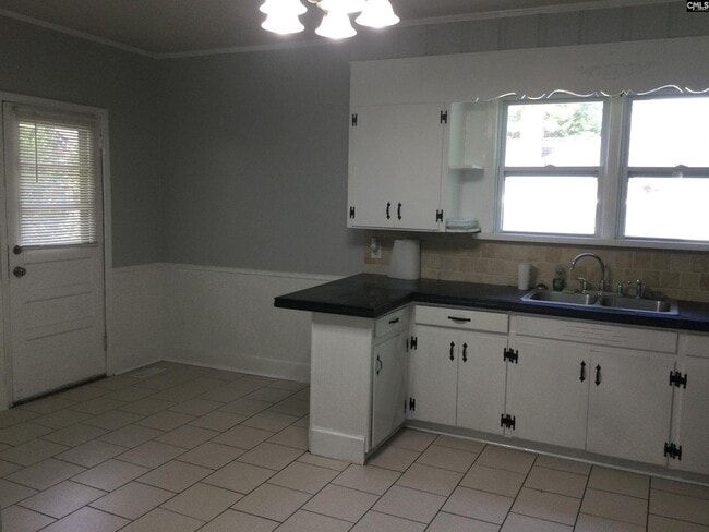 Photo - 1398 Williams Estate Dr