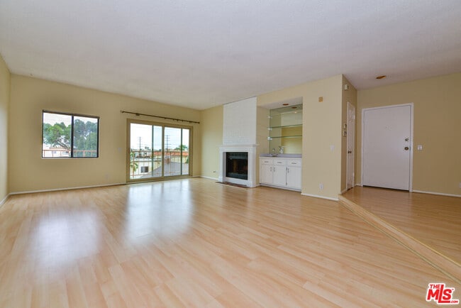Building Photo - 1807 Corinth Ave Unit 8 Rental