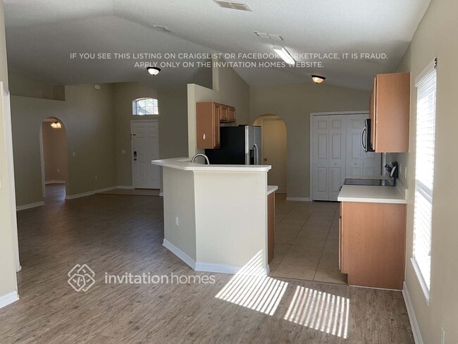 Photo - 3468 Sepia St