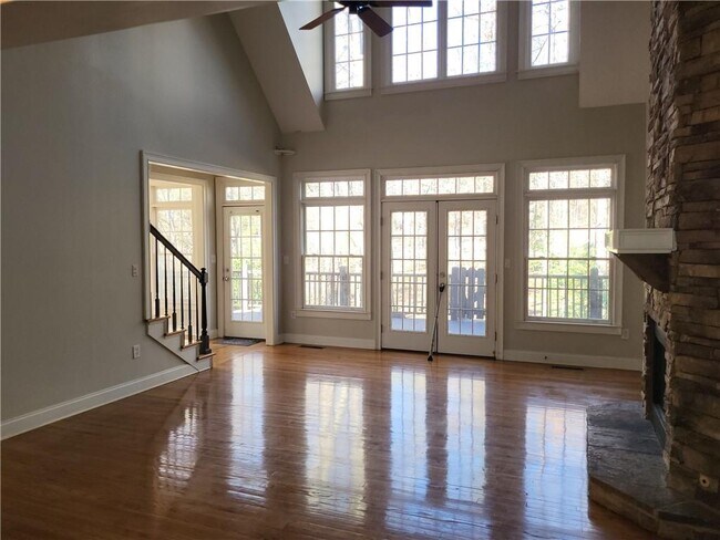 Photo - 8291 Fairway Dr