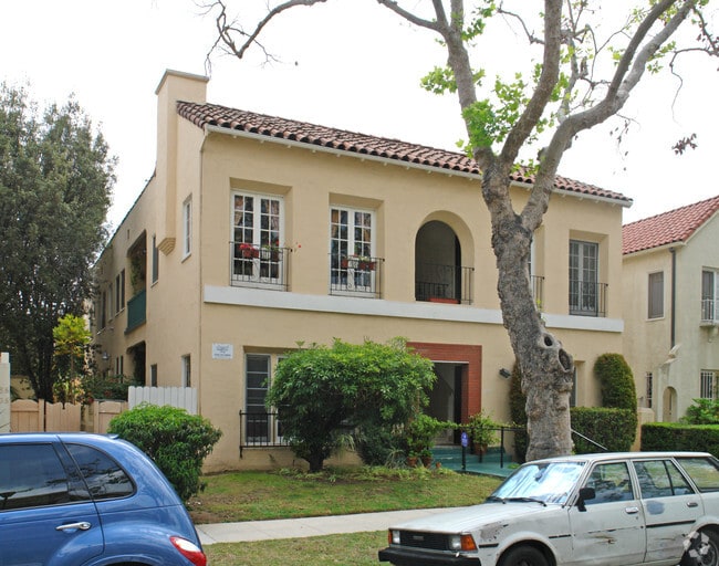 Photo - 232 N Almont Dr