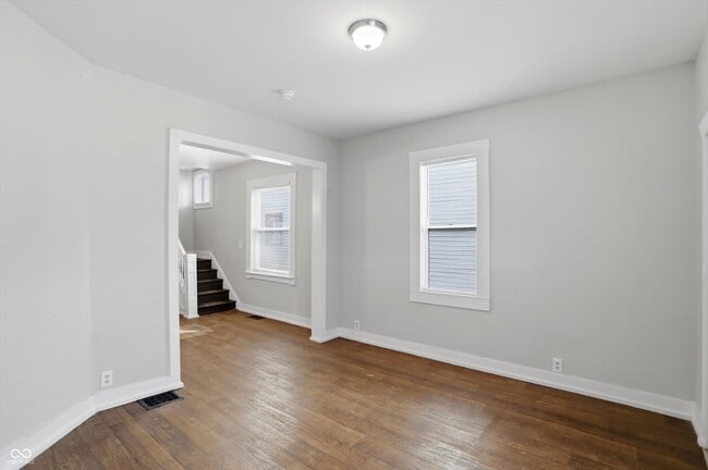 Photo - 512 N Beville Ave