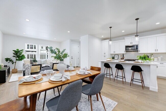 Photo - Modern 3 Bed 2 Bath Townhouse with Beautiful Finishes & Community Pool