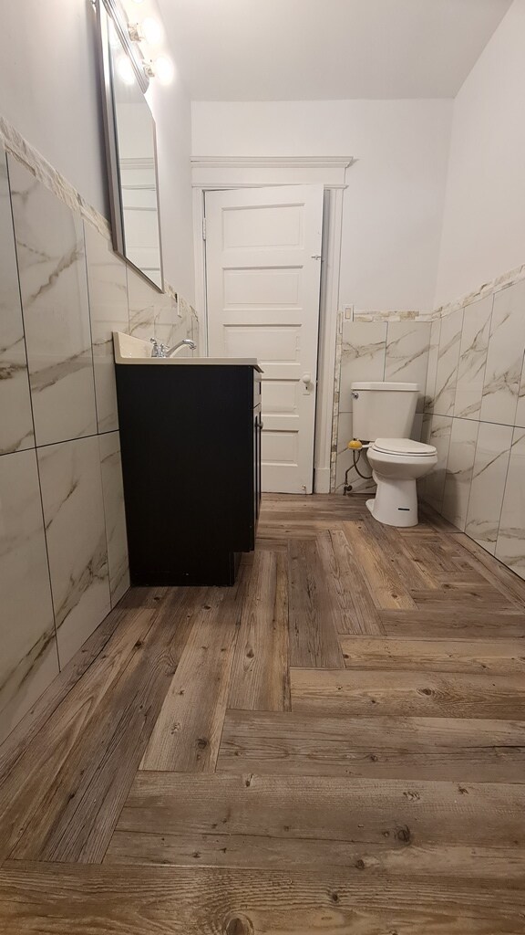 64 Ridge St Apartment Unit 1 Manchester, CT