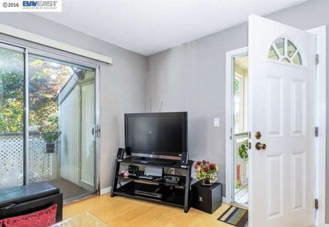 Photo - 4085 Abbey Ter Unidad Fremont