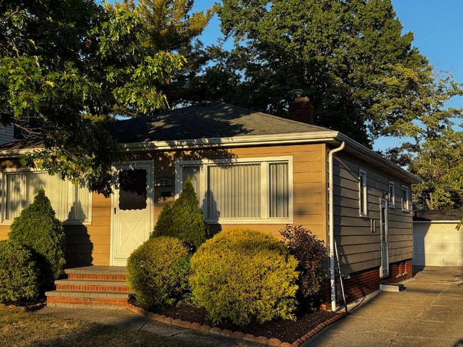 Photo - 5535 W 54th St