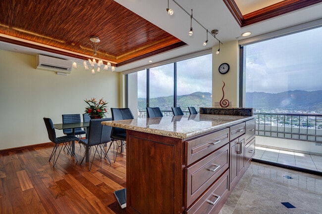 Photo - 2333 Kapiolani Blvd Unidad 3501