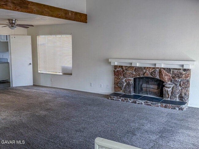 Photo - 1253 Morven St