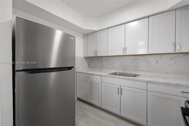 1979 N Glades Dr Unidad 1