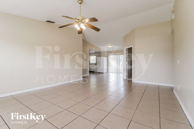 Photo - 541 Albatross Dr
