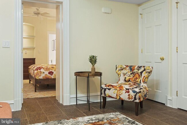 Photo - 1819 10th St NW