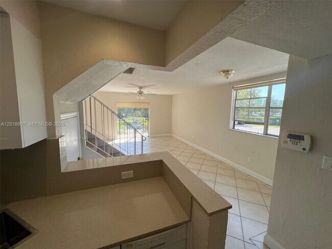 Photo - 8600 SW 67th Ave Unit 938
